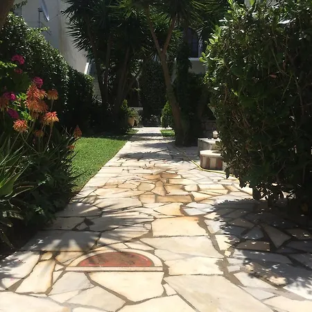 Belmar Self-catered Lägenhetshotell 3*