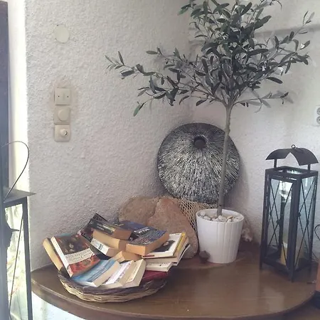 Belmar Self-catered Aparthotel Erétria