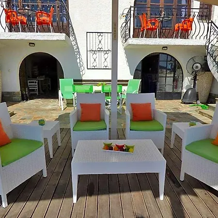 Belmar Self-catered Апарт-отель