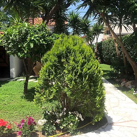 Апарт-отель Belmar Self-catered 3*