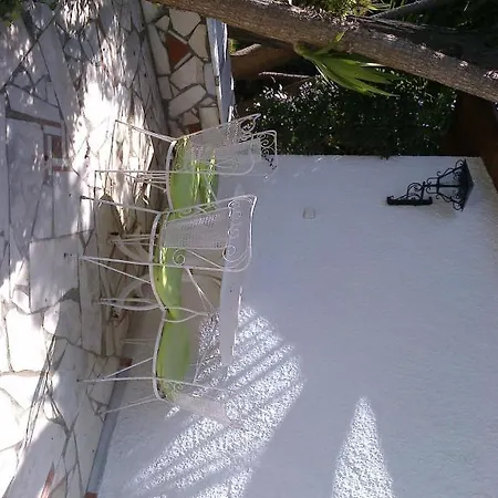 Belmar Self-catered 3* Erétria